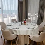 Riviera Blu- Seaside Radhimë