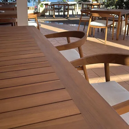 Grand Riviera Blu- Seaside Hotel Radhimë