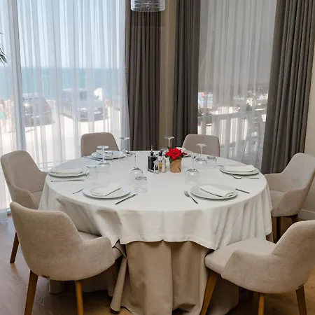 Riviera Blu- Seaside Radhime