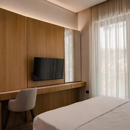 Riviera Blu- Seaside Otel 4*